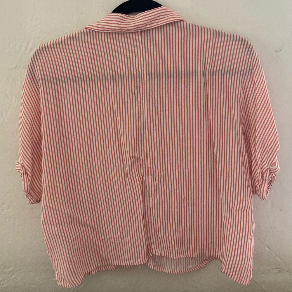 Boxy cropped button down - Picture 4 of 4